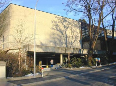 Objektbild: Sanierung Hörsäle Universität Zürich Häldeliweg 2 8044 Zürich